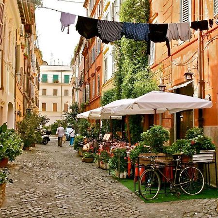 Panoramic Castle Apt Trastevere ローマ エクステリア 写真