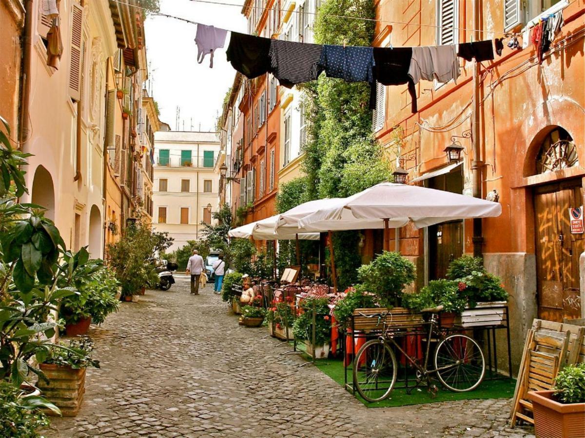 Panoramic Castle Apt Trastevere ローマ エクステリア 写真