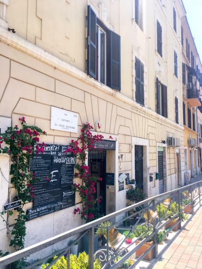 Panoramic Castle Apt Trastevere ローマ エクステリア 写真